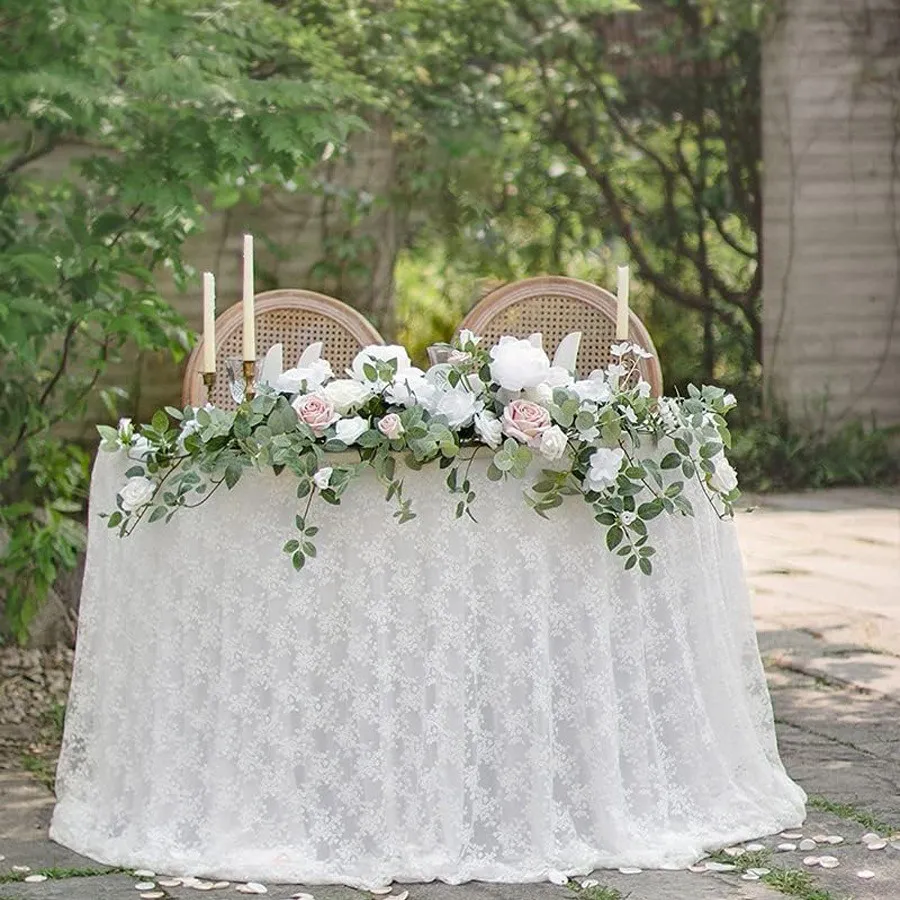 Màu trắng và màu hồng